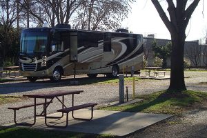 rv table Red Bluff